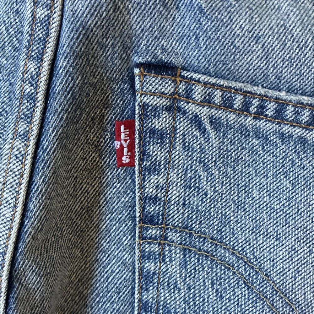 Levi’s Premium 90’s Women 501 Selvedge VTG Denim Big E Red Tab Jeans Med Wash 26 - Picture 6 of 16